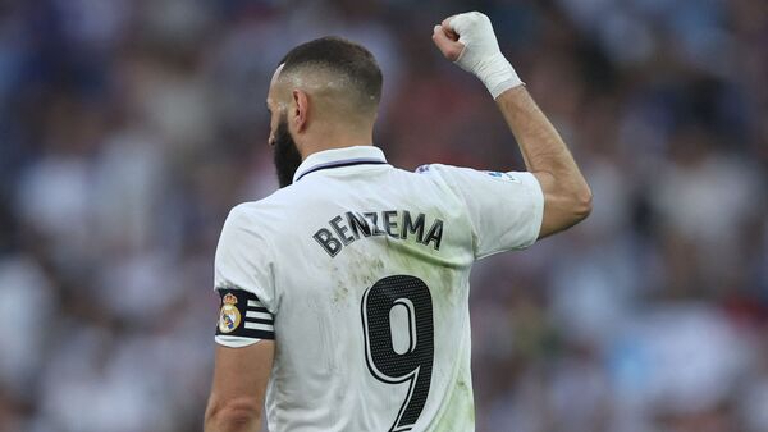 Karim Benzema Returns To Real Madrid For Injury Treatment