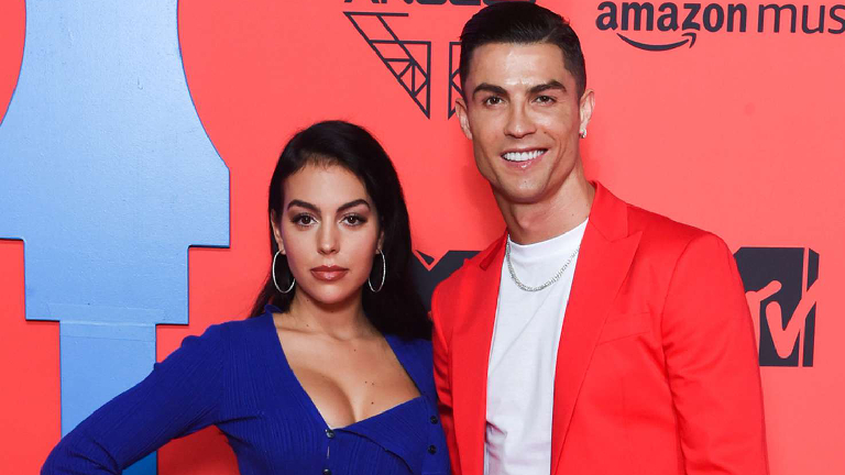 Ronaldo's Girlfriend Georgina Rodriguez Hints At His Retirement Date